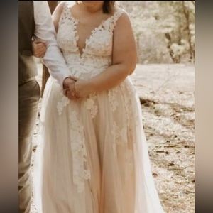 oleg cassini wedding dress size 16